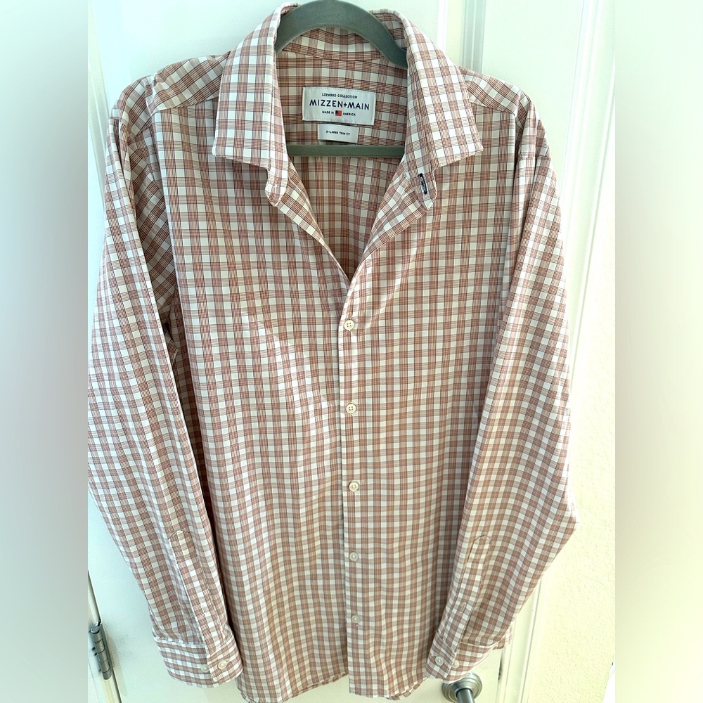 Mizzen+Main plaid button down shirt